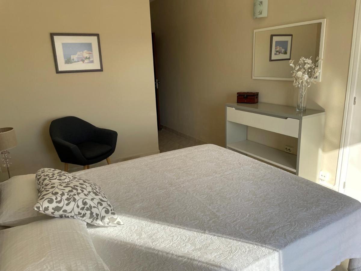 Glory Holiday Rooms ลากอส ภายนอก รูปภาพ