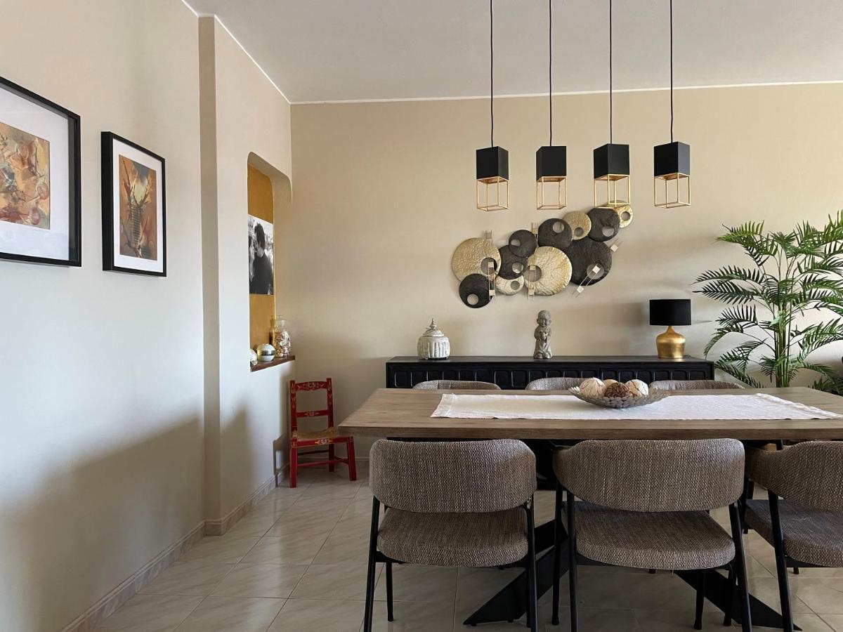 Glory Holiday Rooms ลากอส ภายนอก รูปภาพ