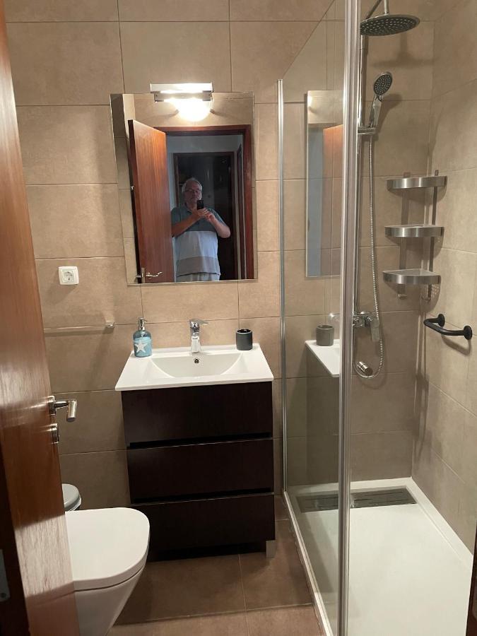 Glory Holiday Rooms ลากอส ภายนอก รูปภาพ