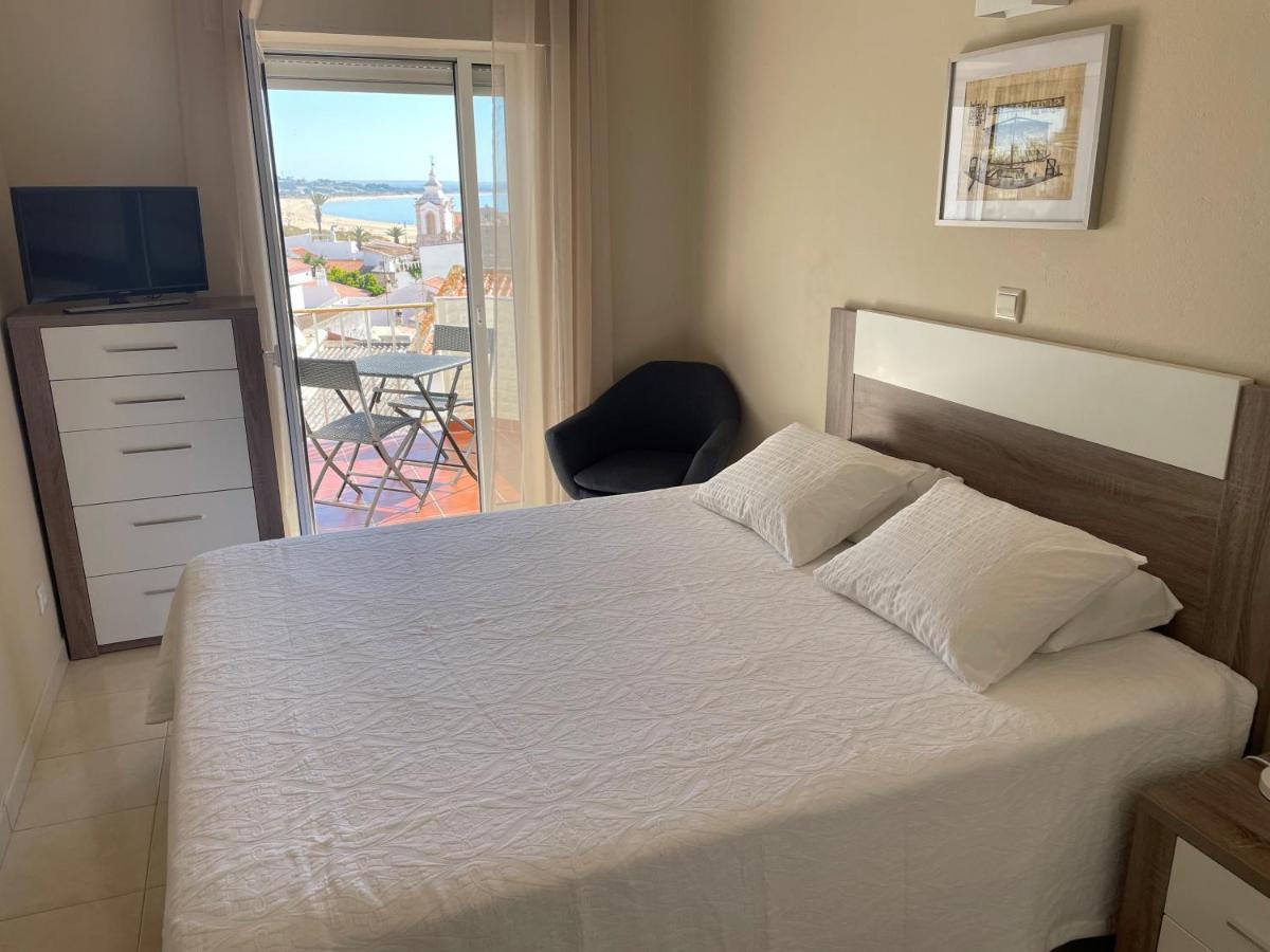 Glory Holiday Rooms ลากอส ภายนอก รูปภาพ